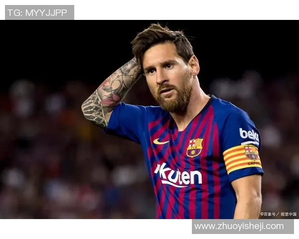 球星家中珍藏的足球:背后故事与冠军梦想的起点 球星家中珍藏的足球:背后故事与冠军梦想的起点