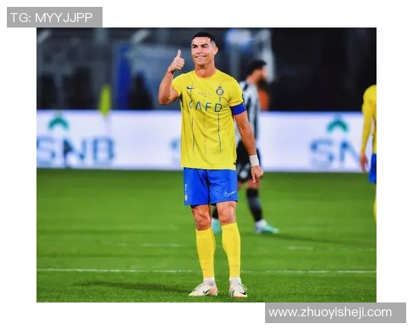 C罗英俊魅力四射足球巨星风采征服世界球迷