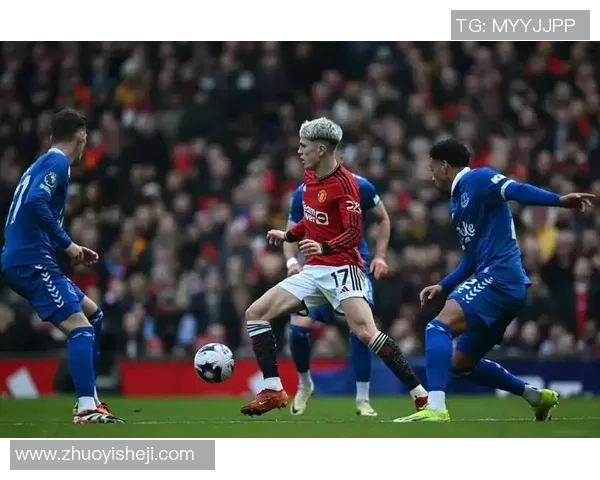 曼切斯特足球队球星：从传奇到未来的闪耀之星与不朽足迹